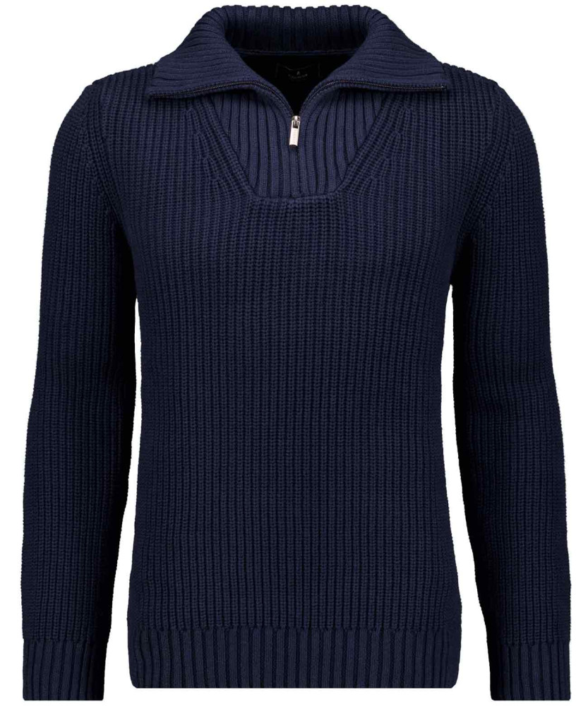 Knitted pullover with troyer collar