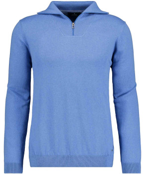 Knitted pullover with stand up collar and zip