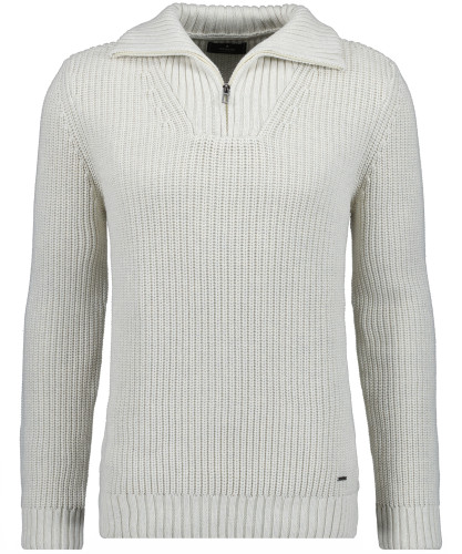 Knitted pullover with troyer collar 