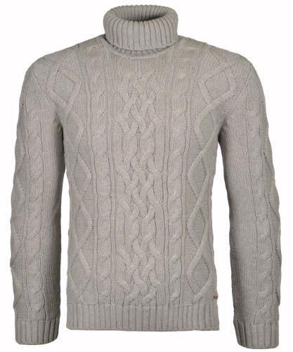 Turtle neck with cable design 