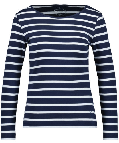 T-Shirt with boat neckline 