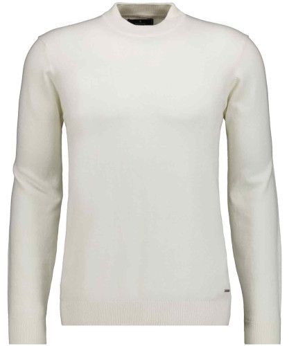 Pullover with stand up collar 