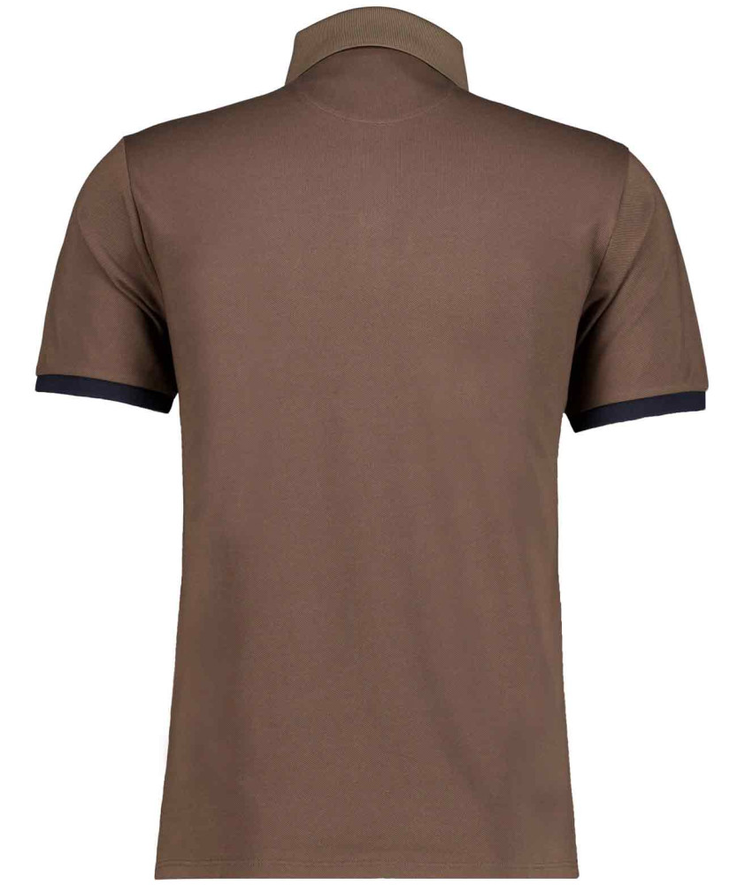 Uni-Polo keep dry, modern fit