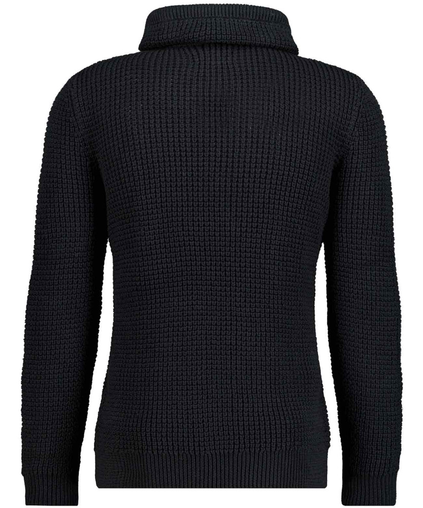 Knitted pullover with special collar