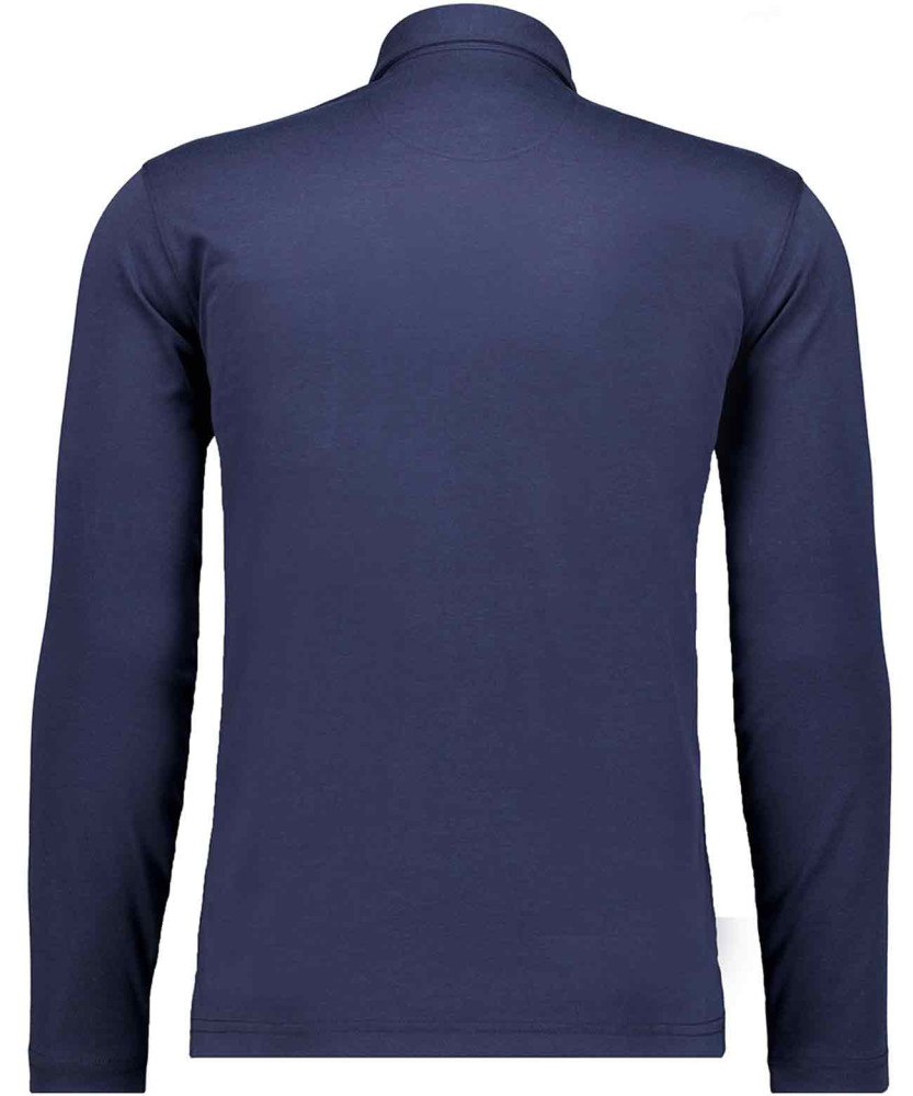 Softknit polo with Kent collar, velvet touch