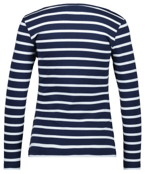 T-Shirt with boat neckline