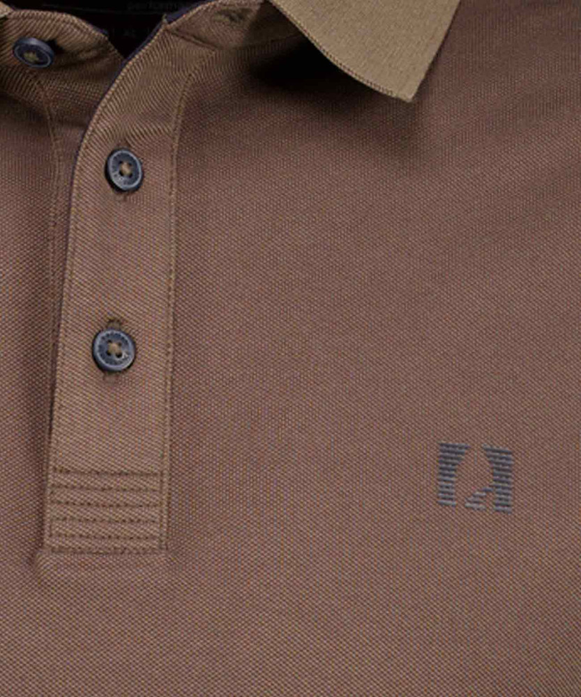 Uni-Polo keep dry, modern fit