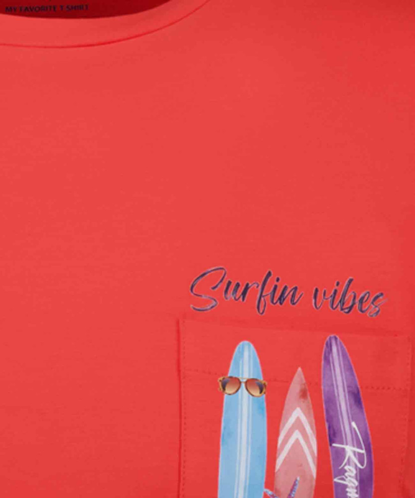 T-Shirt mit Print auf Brusttasche