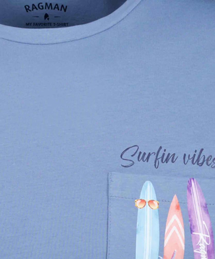 T-Shirt mit Print auf Brusttasche