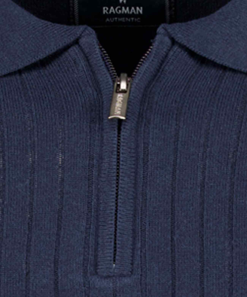 Knitted pullover with polo collar