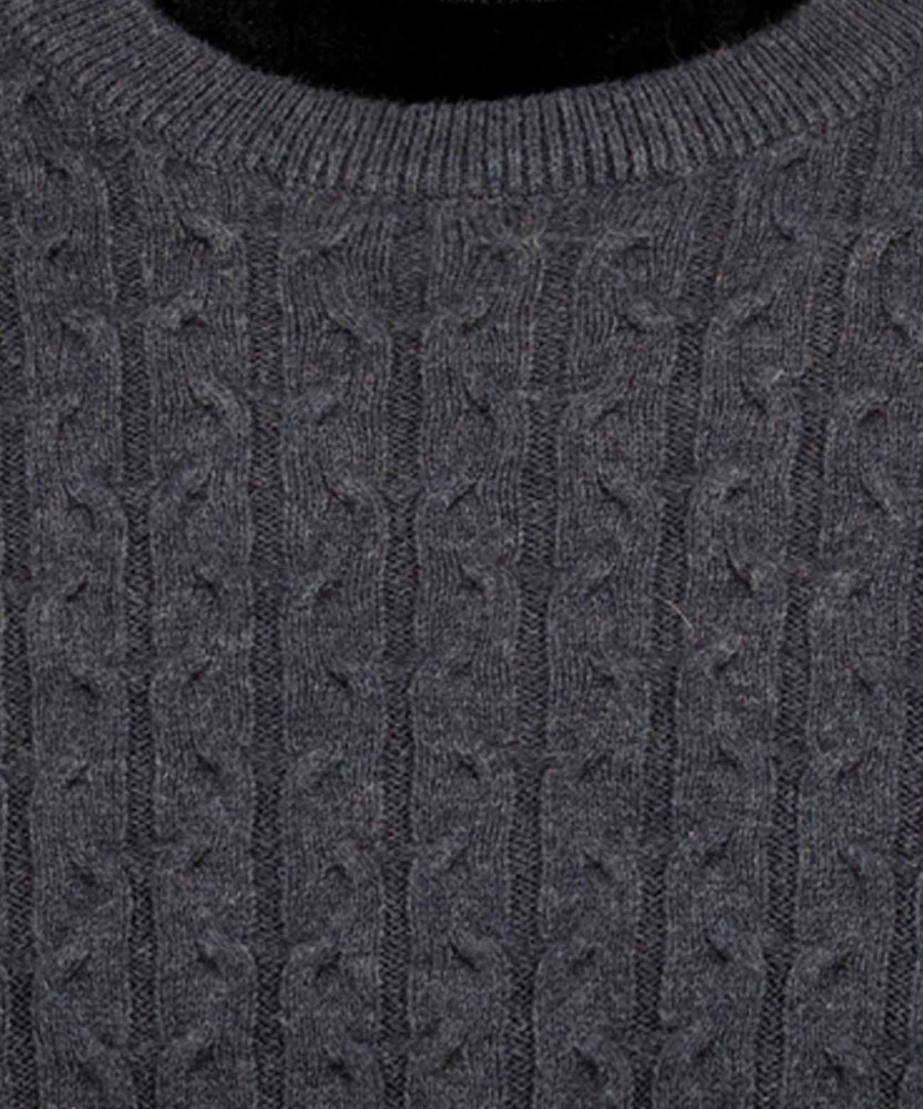 Knitted sweater round neck, cable knit