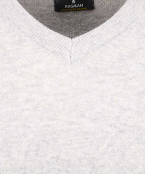 Knitted sweater V-neck