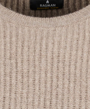 Strickpullover mit Struktur