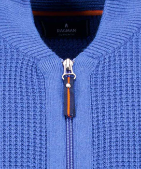 Knitted sweater with baseball collar