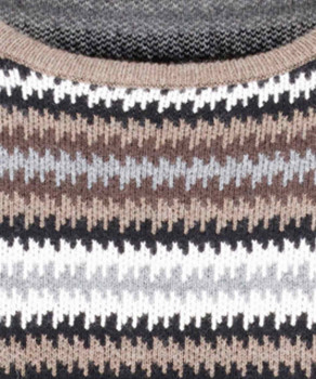 Knitted pullover, striped