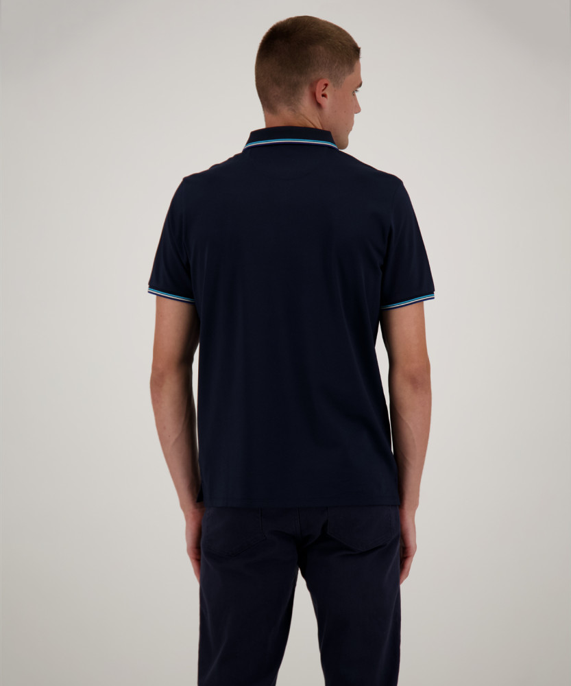 Piqué-Polo keep dry, modern fit